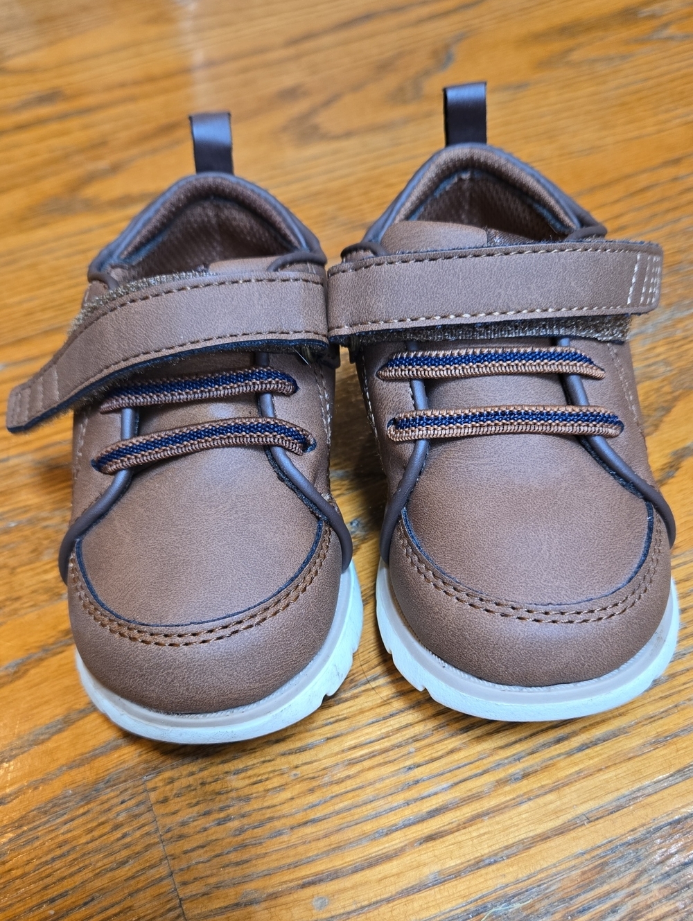 Striderite Brown Ethan Sneakers, Size 6